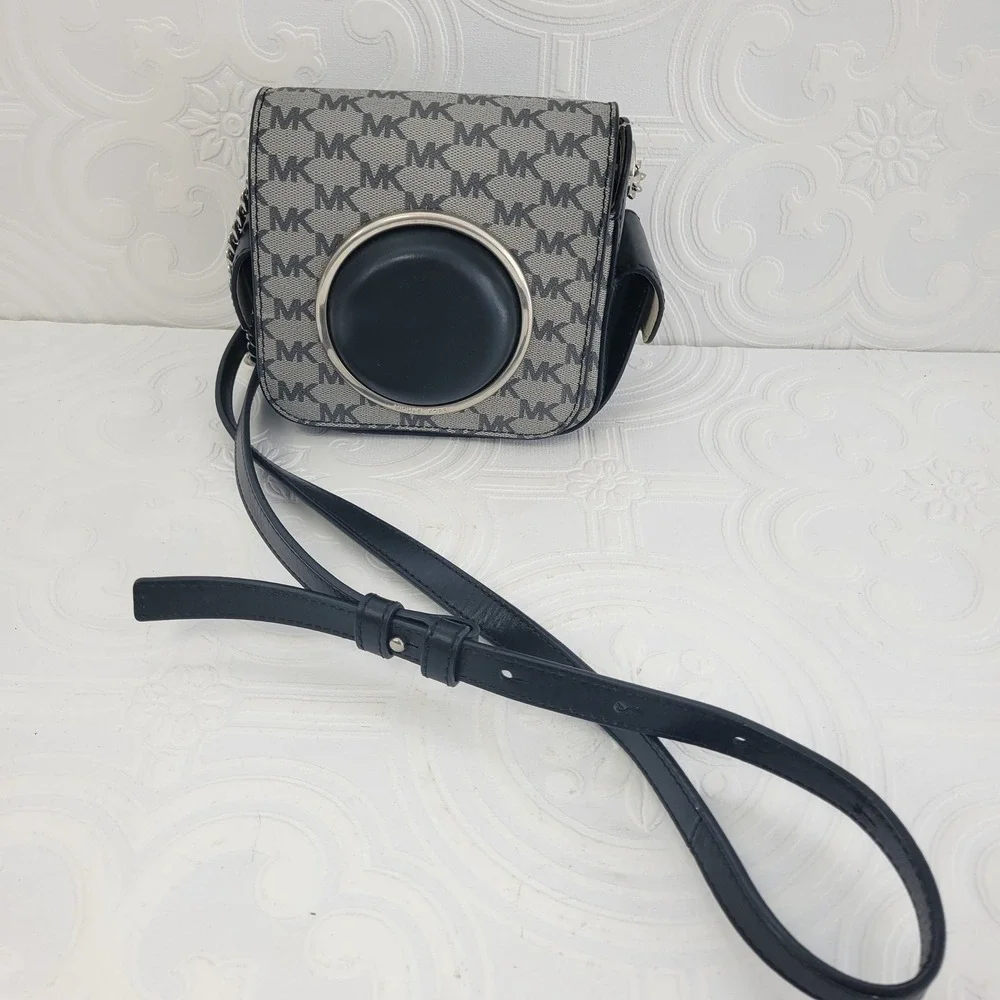 Michael Kors Studio Scout Collection Medium Moulded Camera Bag Black MK Logo New